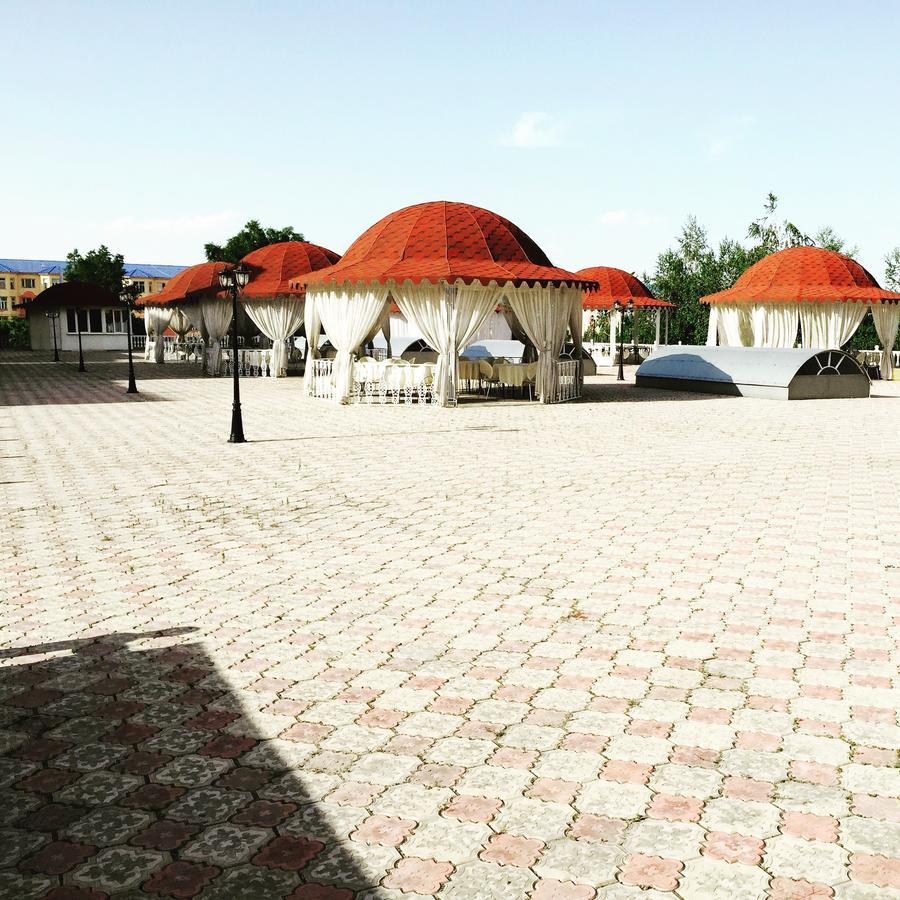 Hotel Ark Ms Taraz Luaran gambar