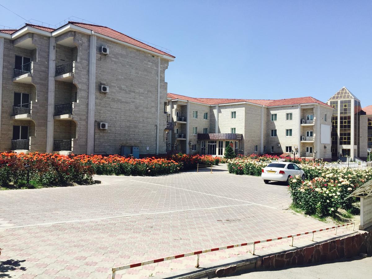 Hotel Ark Ms Taraz Luaran gambar