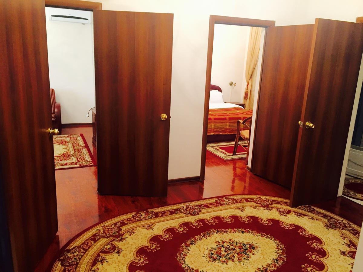 Hotel Ark Ms Taraz Luaran gambar