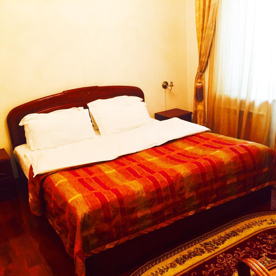 Hotel Ark Ms Taraz Luaran gambar