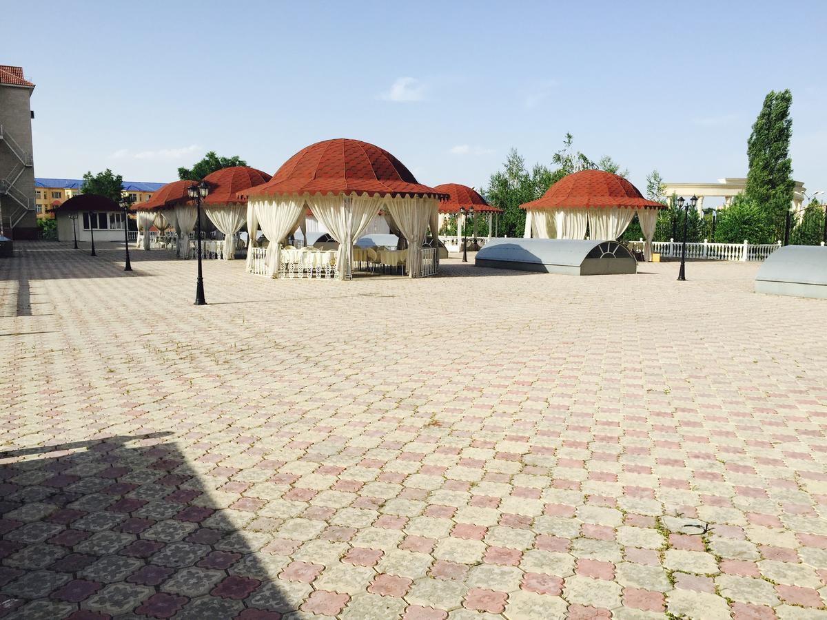 Hotel Ark Ms Taraz Luaran gambar