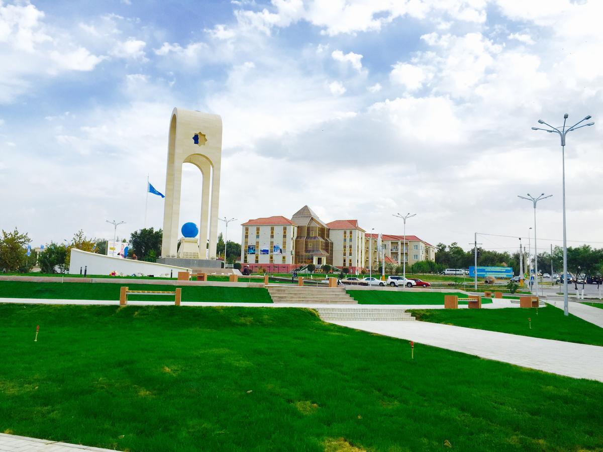 Hotel Ark Ms Taraz Luaran gambar