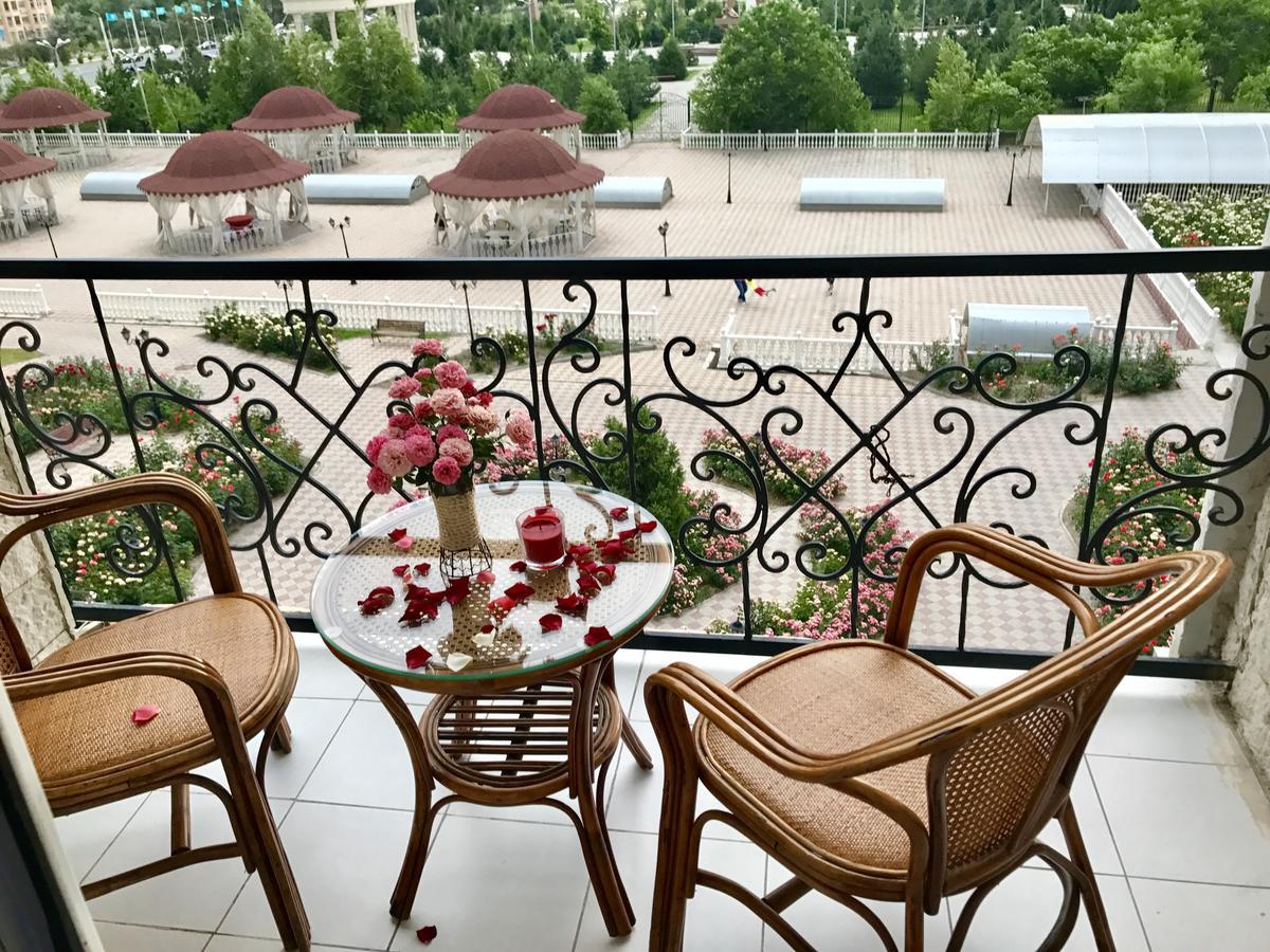 Hotel Ark Ms Taraz Luaran gambar